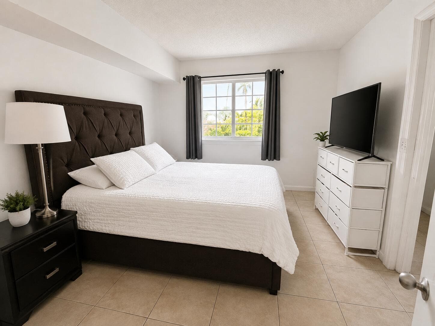 3271 Sabal Palm Manor # 106, Hollywood, FL 33024