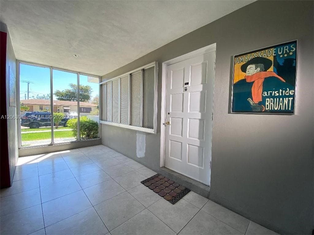1855 Plunkett St # 101, Hollywood, FL 33020 — zdjęcie 3