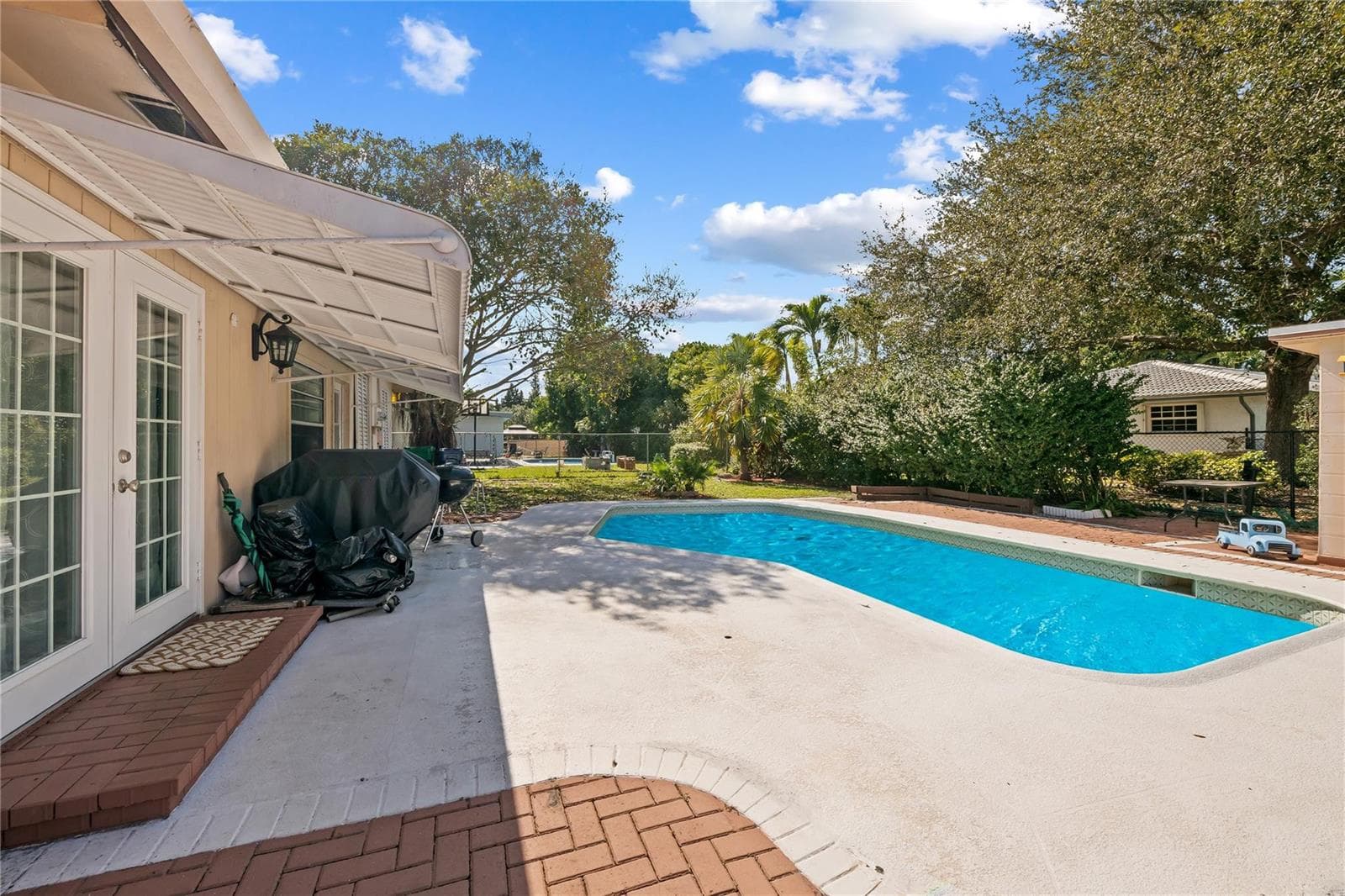 4010 CORAL SPRINGS Drive, Coral Springs, FL 33065 — zdjęcie 2