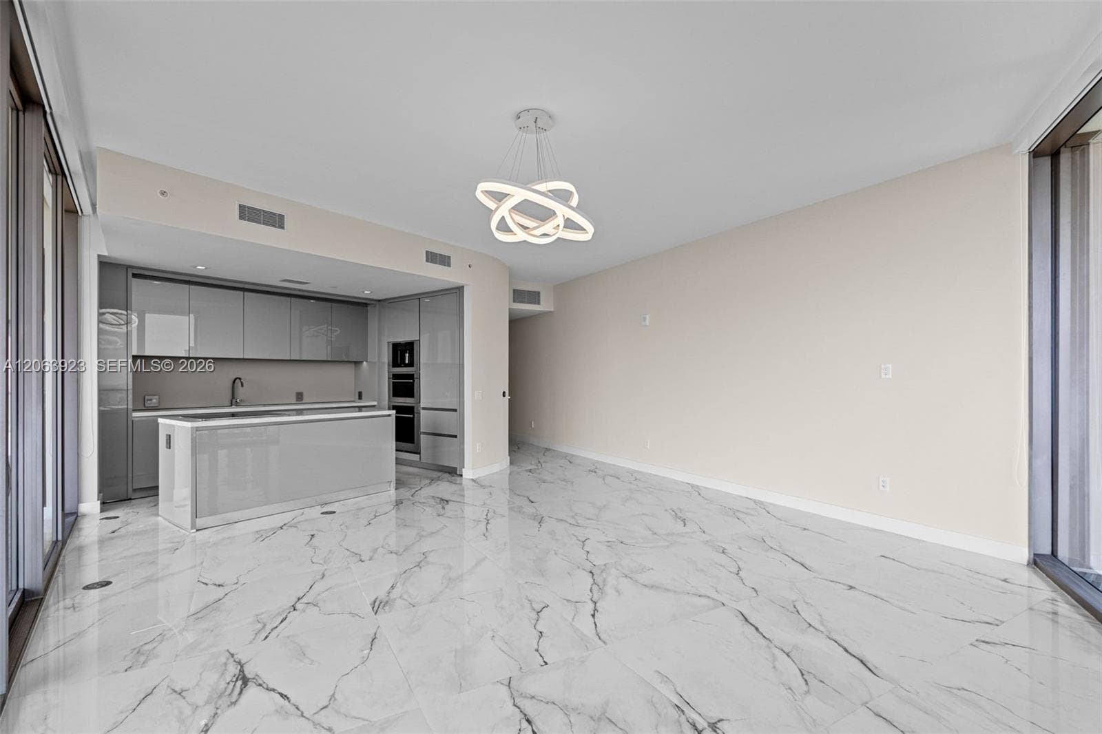 18975 Collins Ave # 3605, Sunny Isles Beach, FL 33160 — zdjęcie 4
