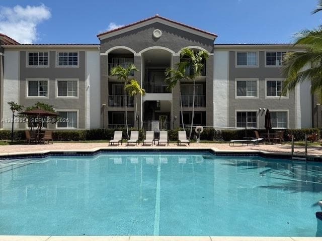 6831 SW 44th St # 203, Miami, FL 33155 — zdjęcie 2