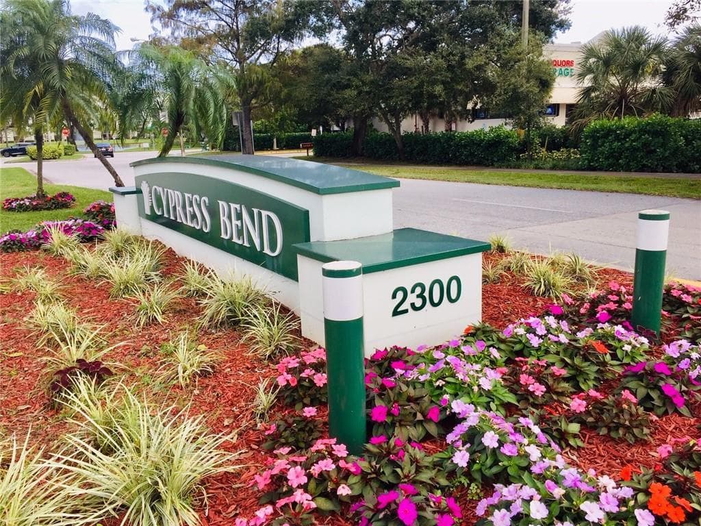 2316 S Cypress Bend Drive # 220, Pompano Beach, FL 33069 — zdjęcie 3