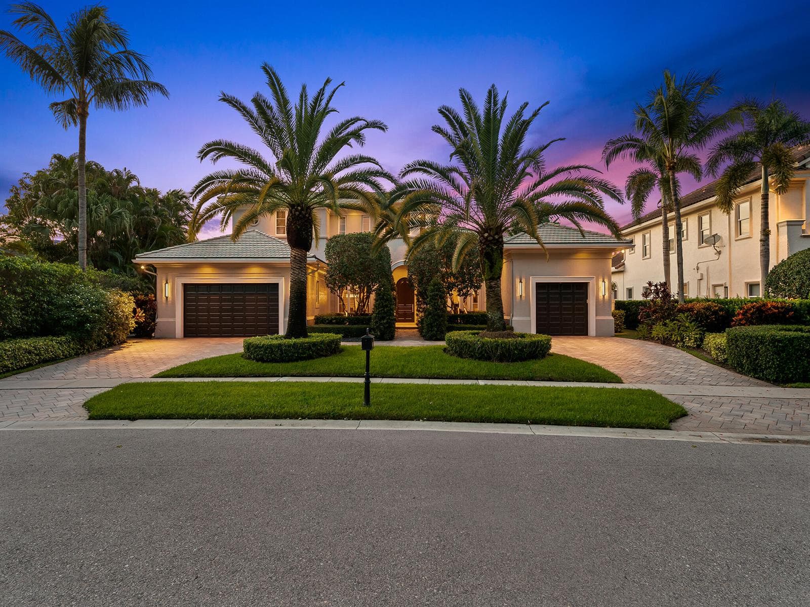 10621 Gray Hawk Street, Plantation, FL 33324