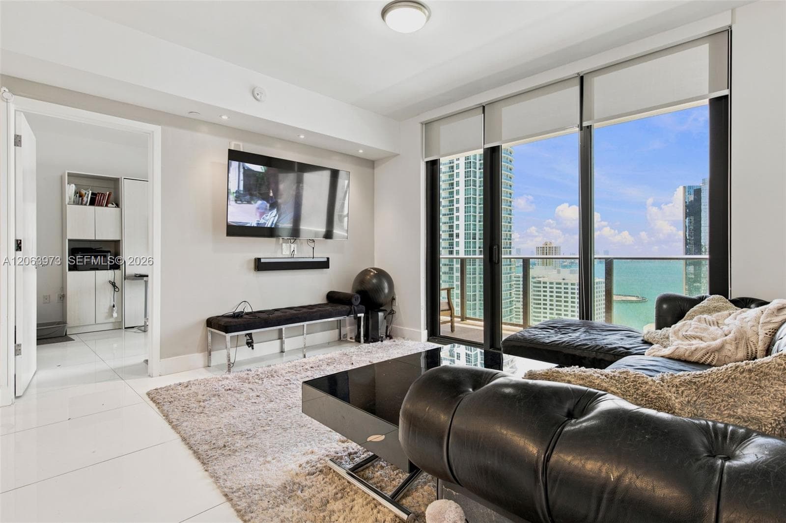 1010 Brickell Ave # 2403, Miami, FL 33131 — zdjęcie 4