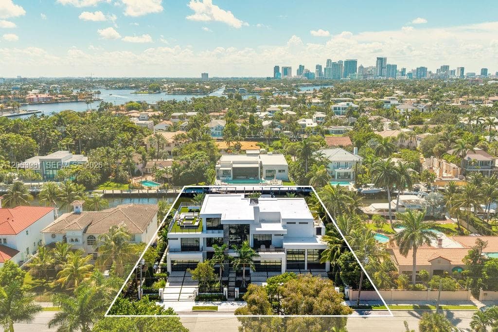 725 Poinciana Dr, Fort Lauderdale, FL 33301 — zdjęcie 3
