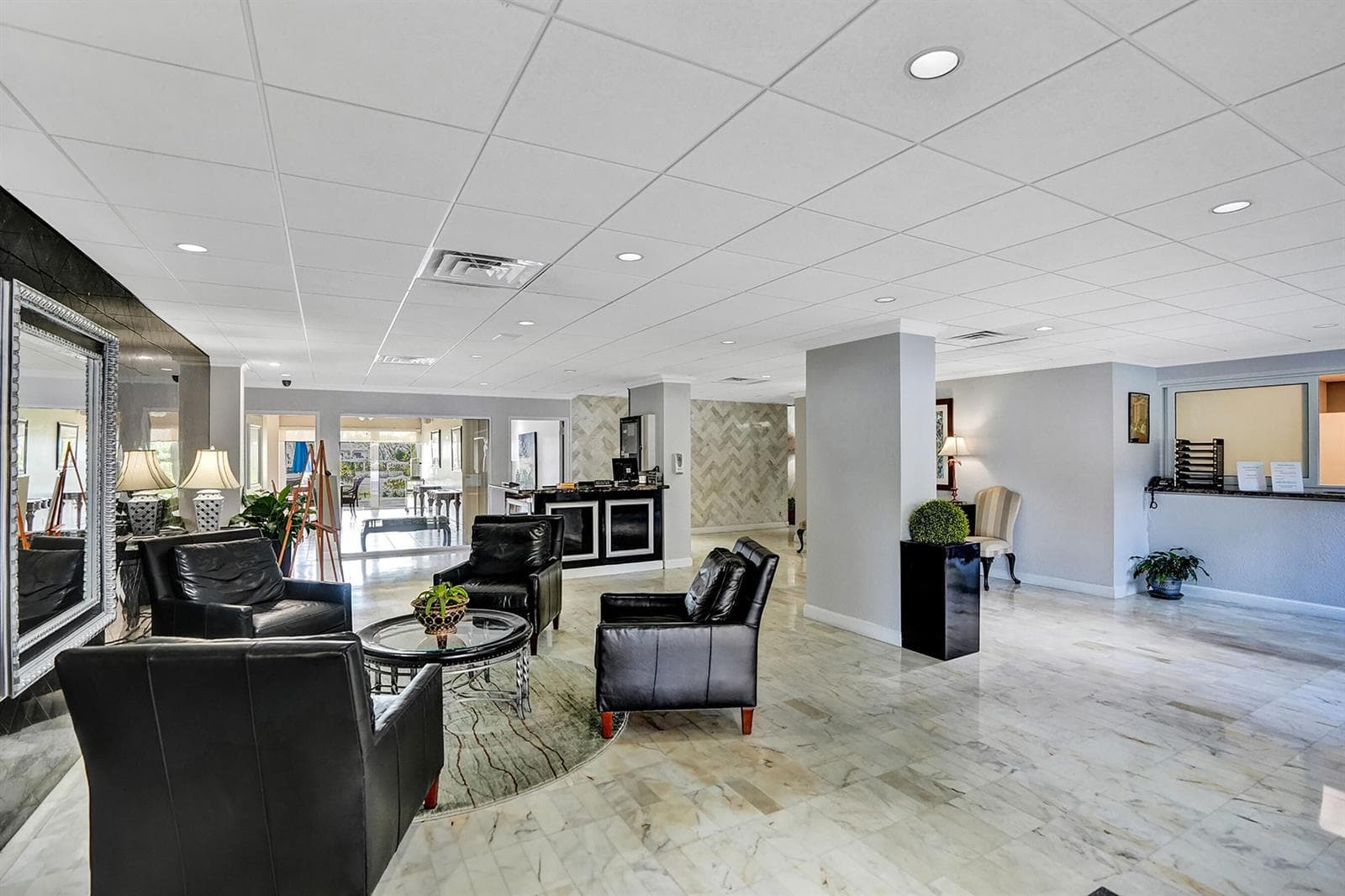 3233 NE 34th Street # 214, Fort Lauderdale, FL 33308 — zdjęcie 2