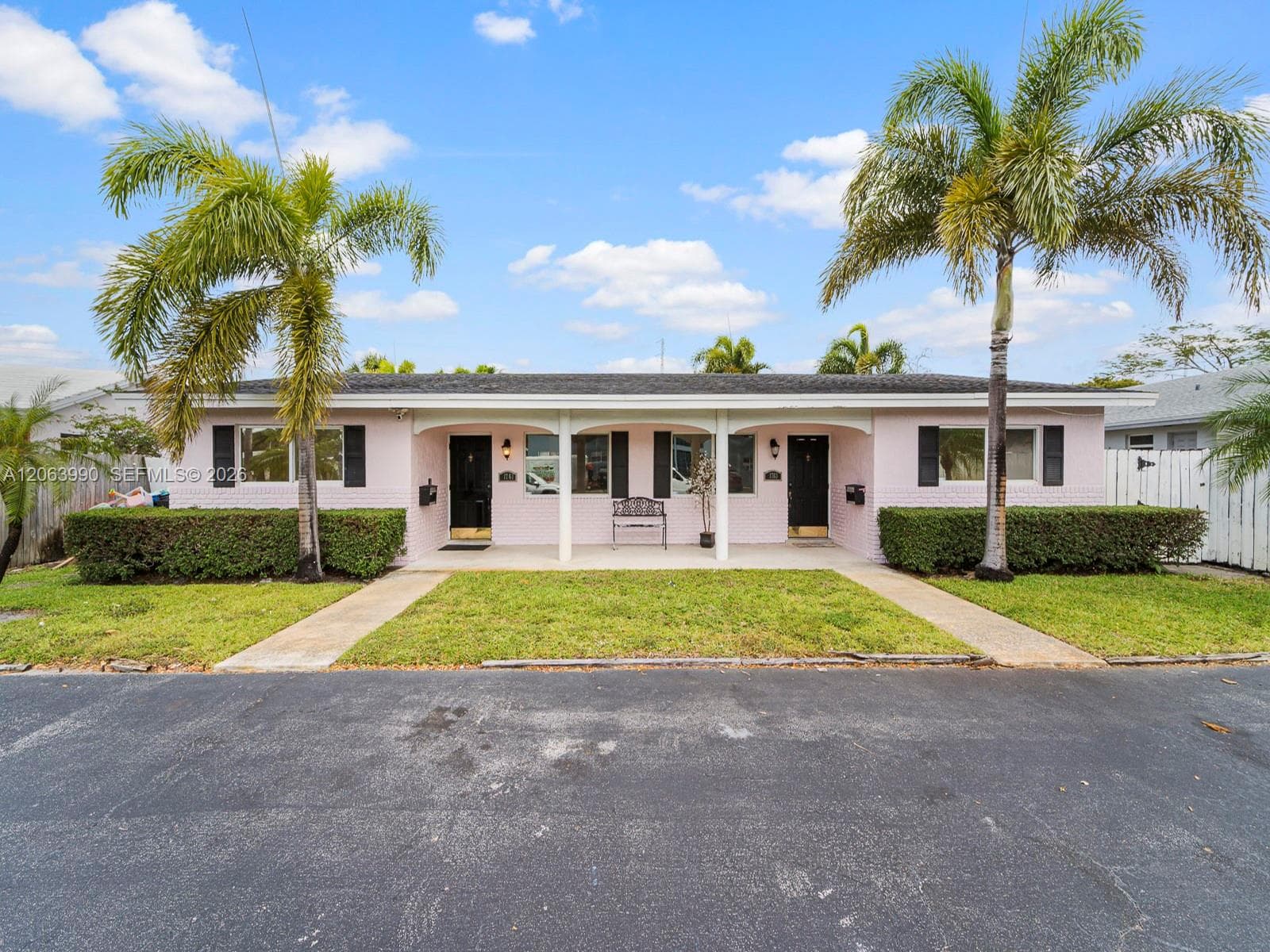 1761-1763 NE 52nd St, Fort Lauderdale, FL 33334