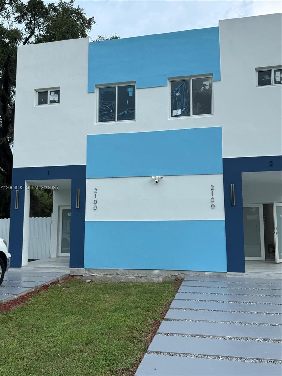 2100 NW 102nd St # 1, Miami, FL 33147 — zdjęcie 3