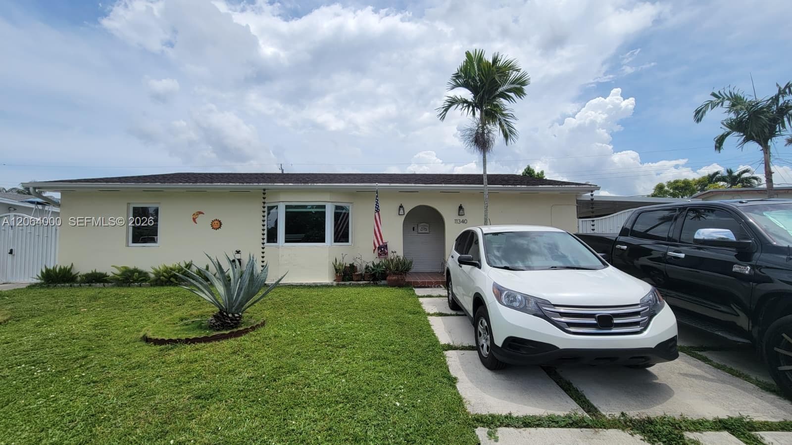 11340 SW 48th St, Miami, FL 33165