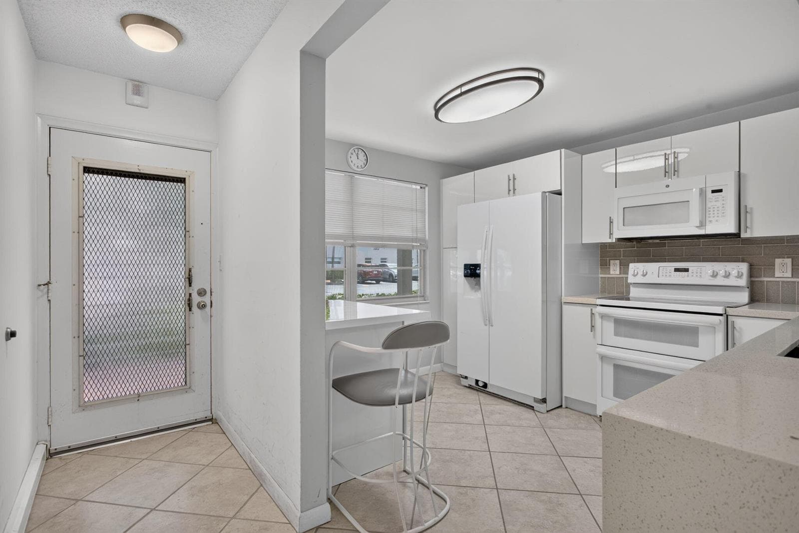 2006 GRANADA Drive # J1, Coconut Creek, FL 33066