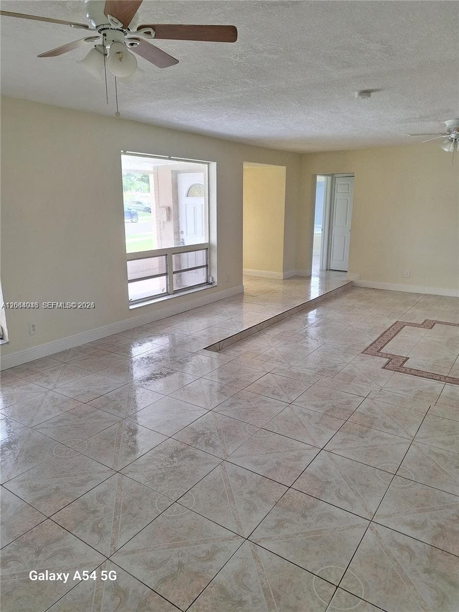 711 SW 64th Pkwy # 711, Pembroke Pines, FL 33023 — zdjęcie 3
