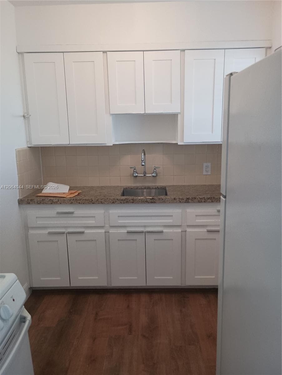 545 74 # 8, Miami Beach, FL 33142 — zdjęcie 5