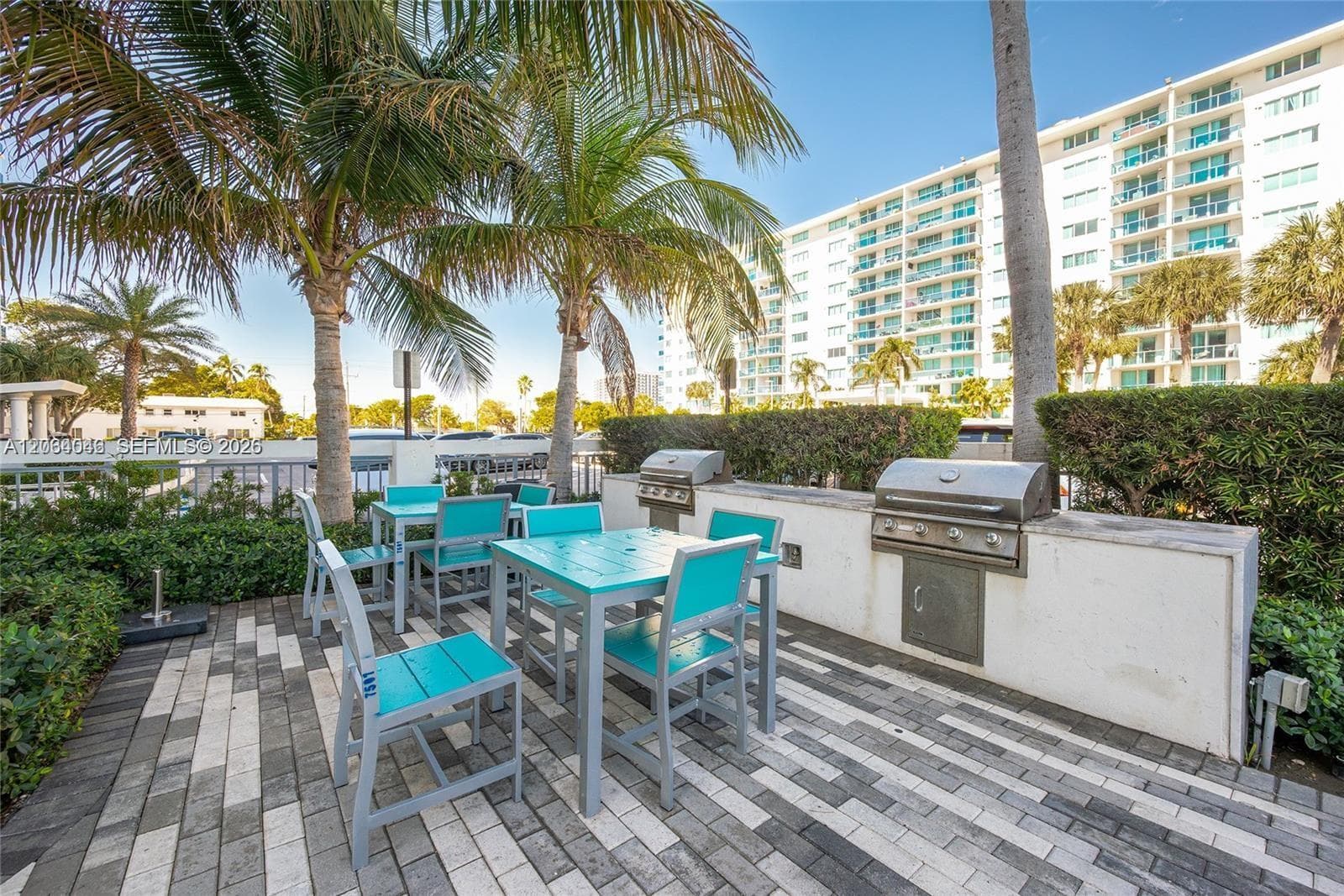 7501 E Treasure Dr # 7H, North Bay Village, FL 33141 — zdjęcie 3