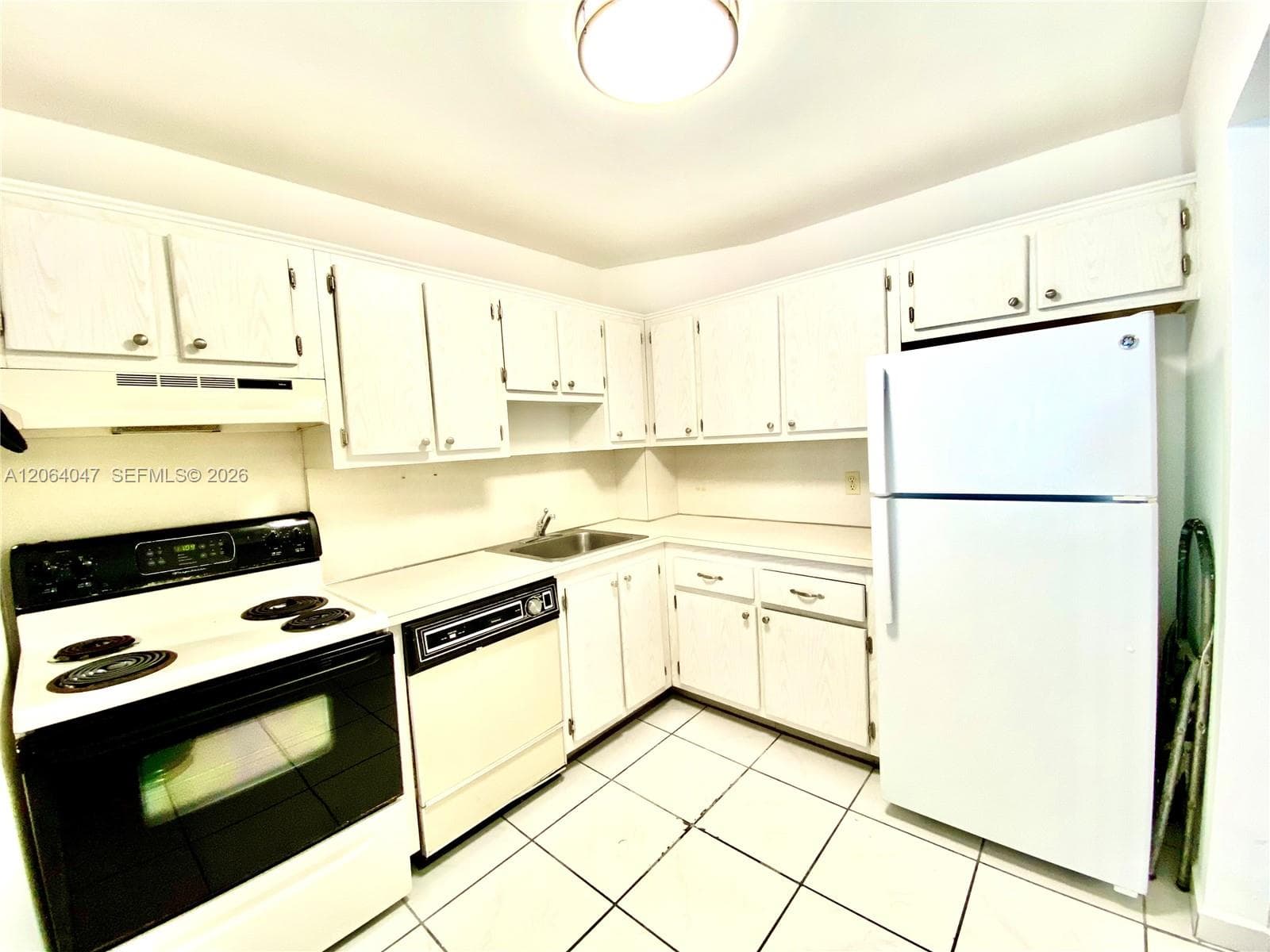 16950 DIXIE # A536, North Miami Beach, FL 33160 — zdjęcie 4