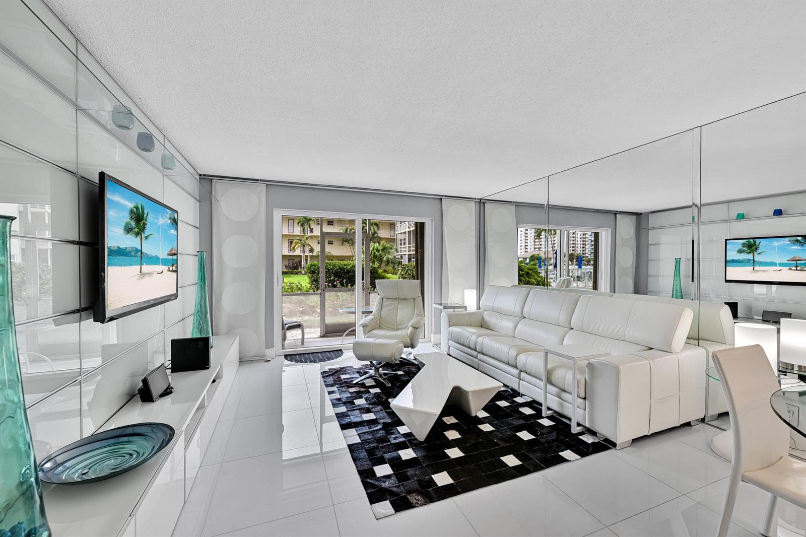 2600 Diana Drive # 121, Hallandale Beach, FL 33009 — zdjęcie 5