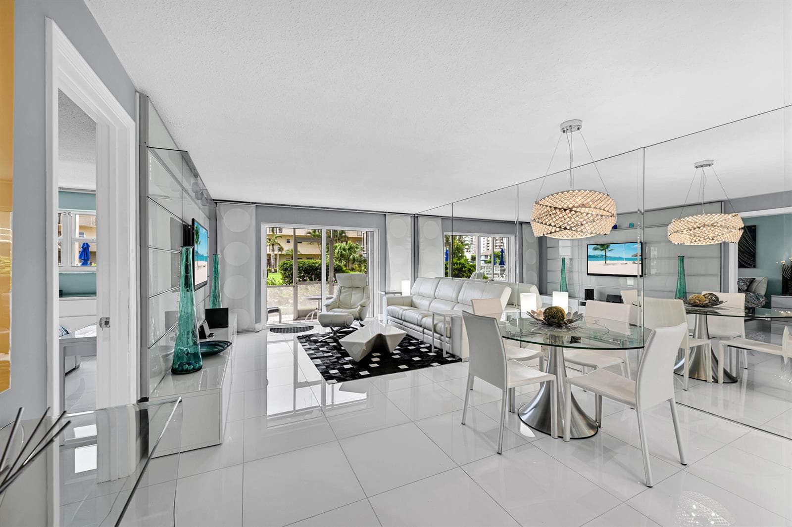 2600 Diana Drive # 121, Hallandale Beach, FL 33009 — zdjęcie 4