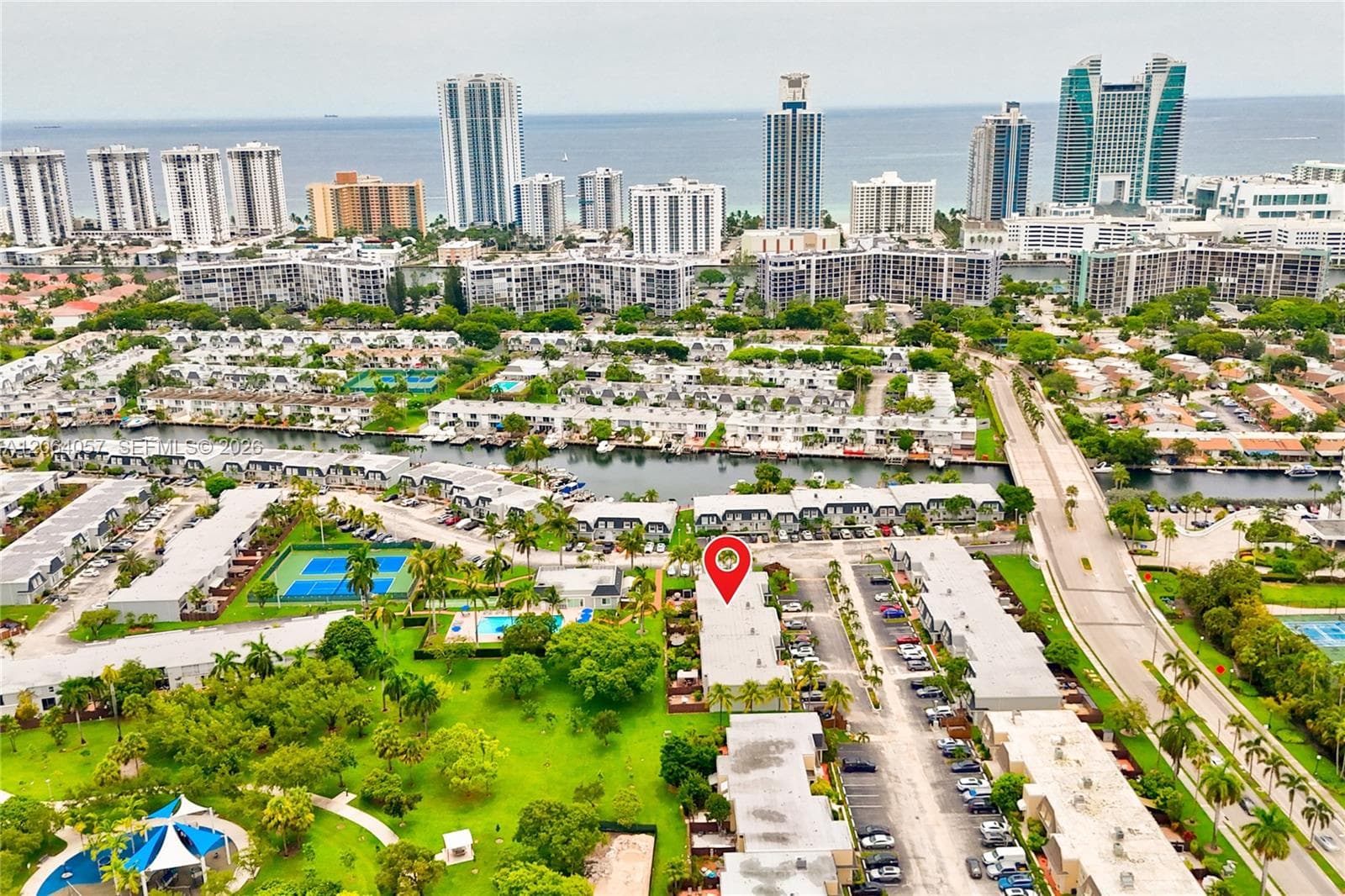 2307 NE 7th St # 40, Hallandale Beach, FL 33009