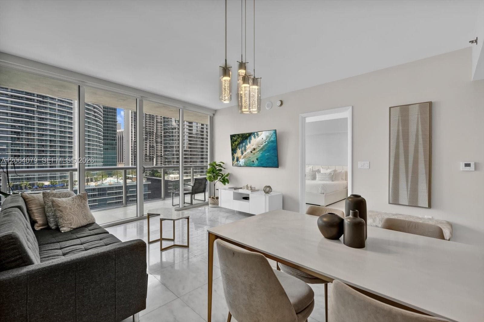 485 Brickell Ave # 2103, Miami, FL 33131 — zdjęcie 2