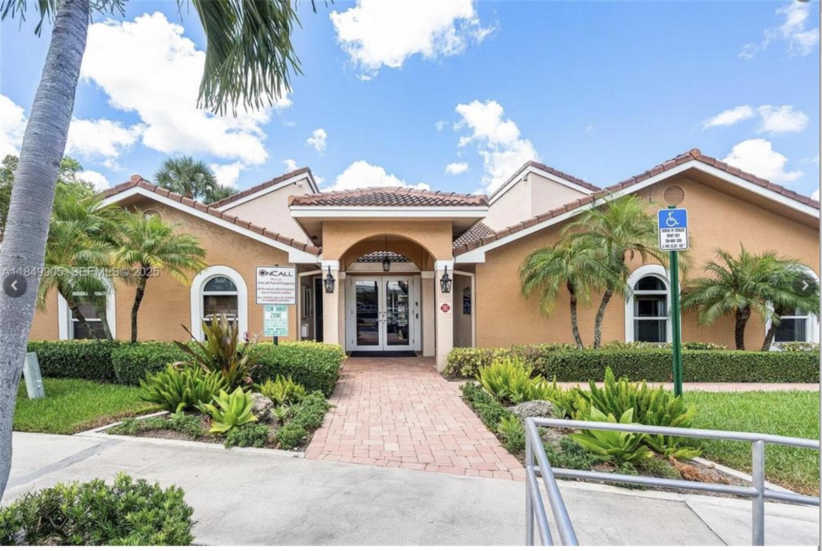8955 WILES Road # 306, Coral Springs, FL 33067 — zdjęcie 2