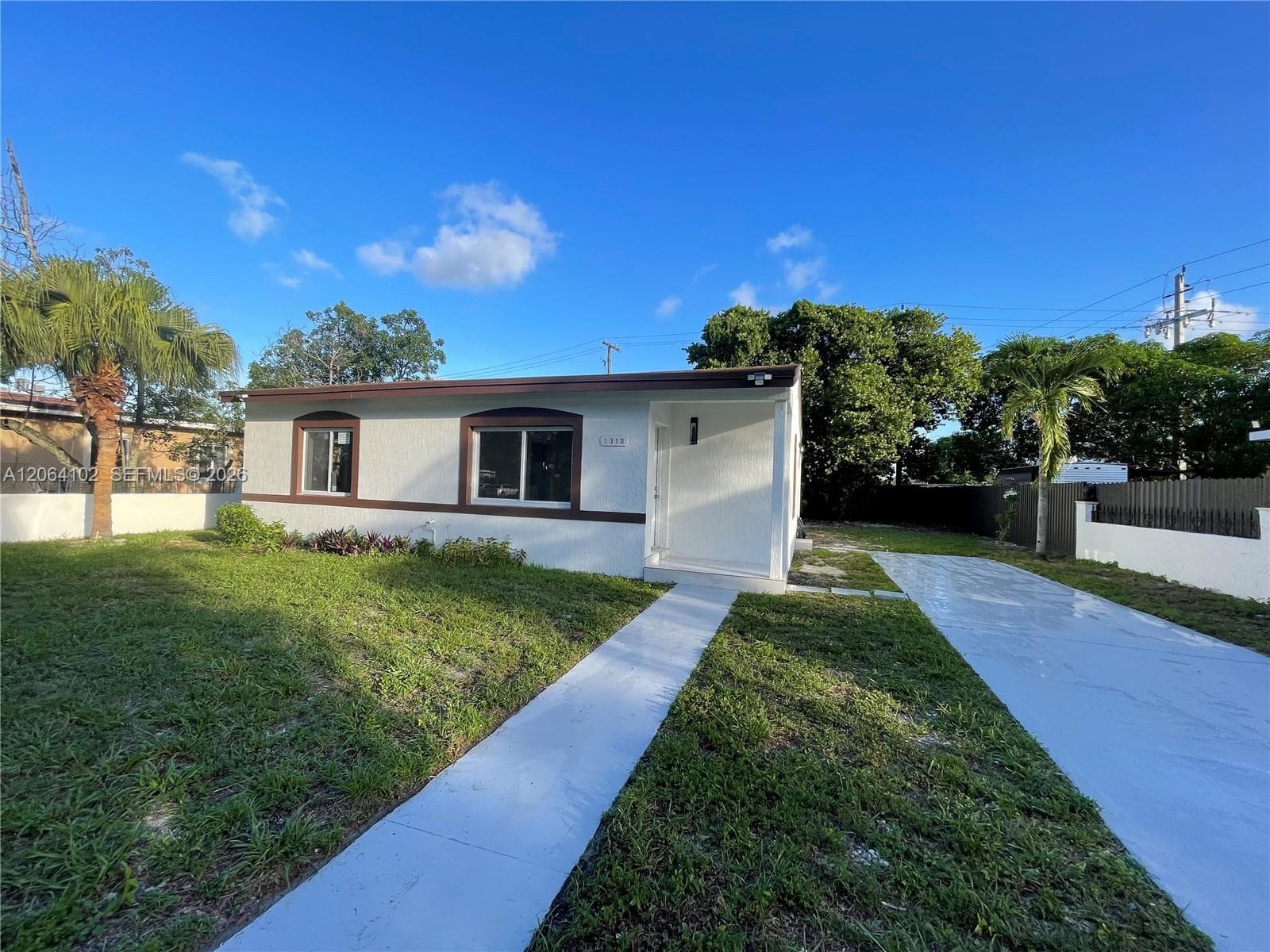 1310 Sharazad Blvd # 1, Opa-Locka, FL 33054 — zdjęcie 2