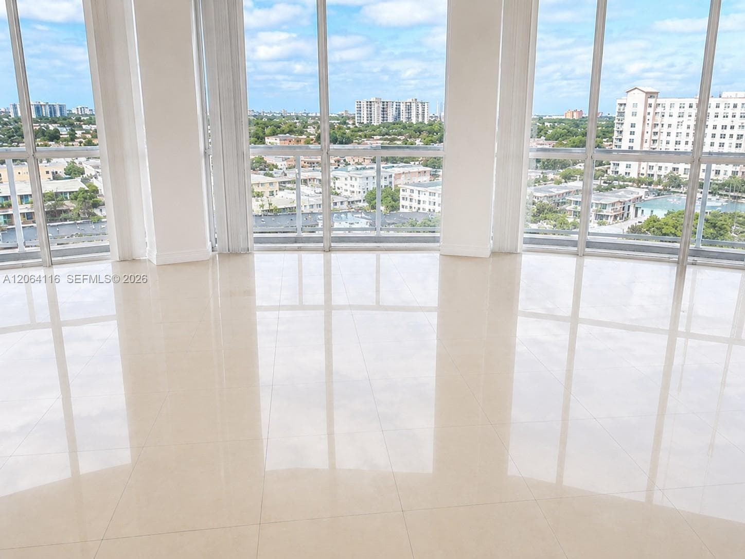 1 Glen Royal Pkwy # 702, Miami, FL 33125 — zdjęcie 4