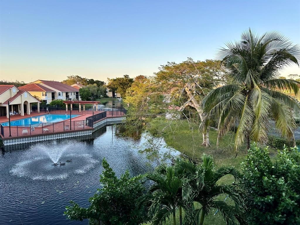 5641 RIVERSIDE Drive # 306B1, Coral Springs, FL 33067 — zdjęcie 2