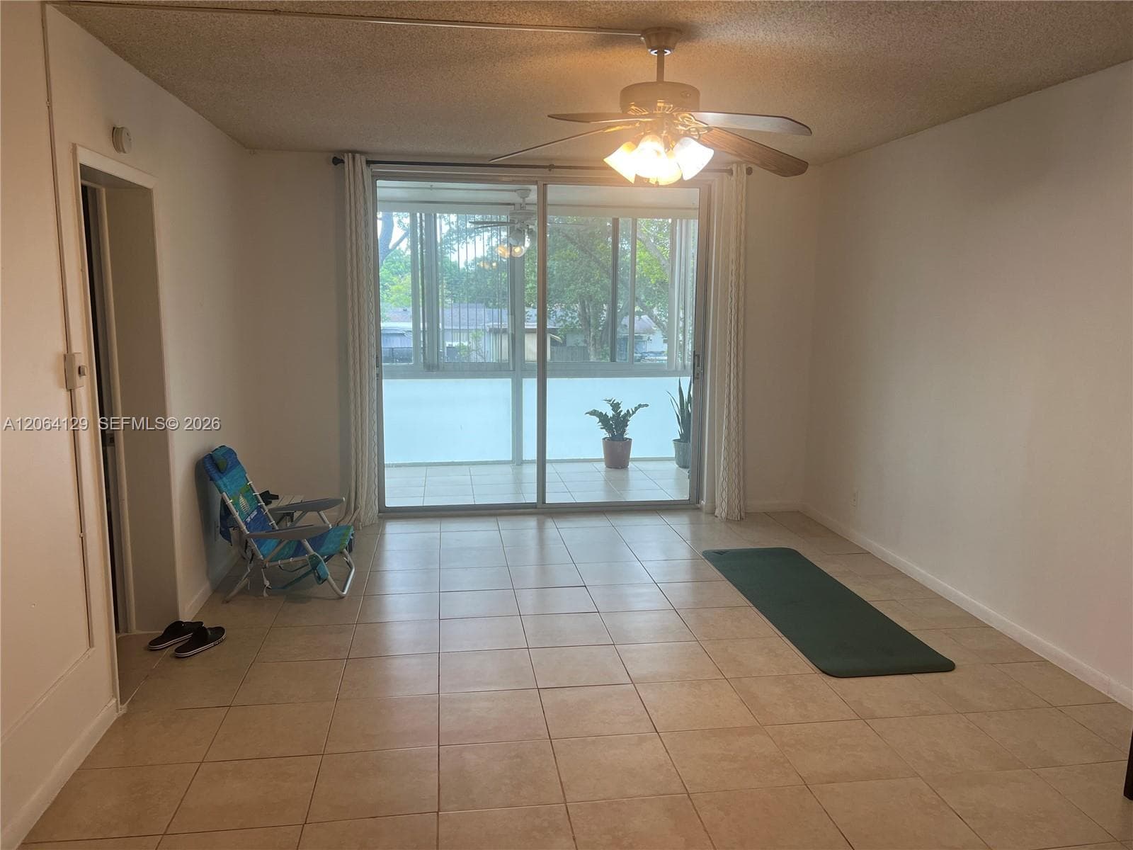 5950 Del Lago Cir # 201, Sunrise, FL 33313 — zdjęcie 2