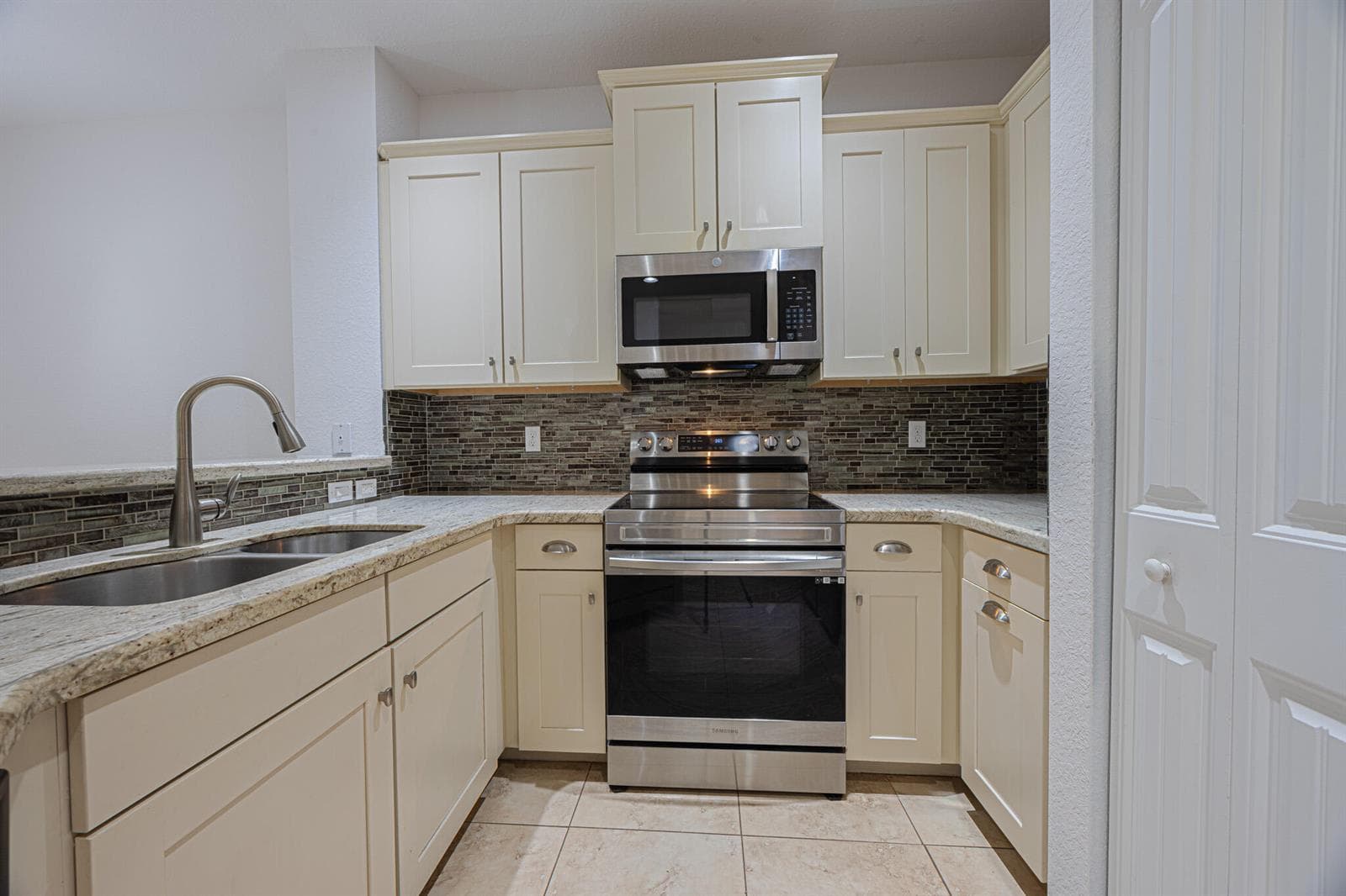 2646 Webb Avenue, Delray Beach, FL 33444 — zdjęcie 5