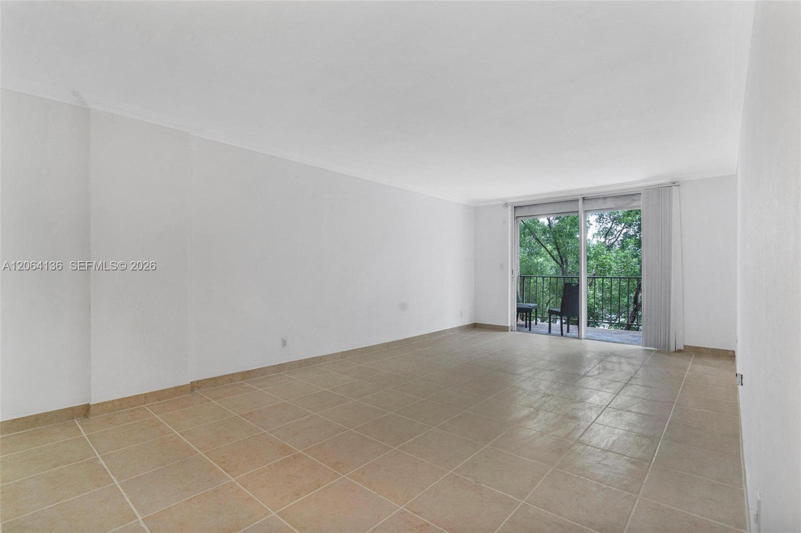 1465 NE 123rd St # 416, North Miami, FL 33161