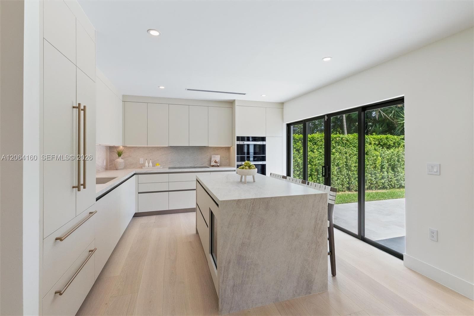 118 Sarto Ave, Coral Gables, FL 33134 — zdjęcie 4