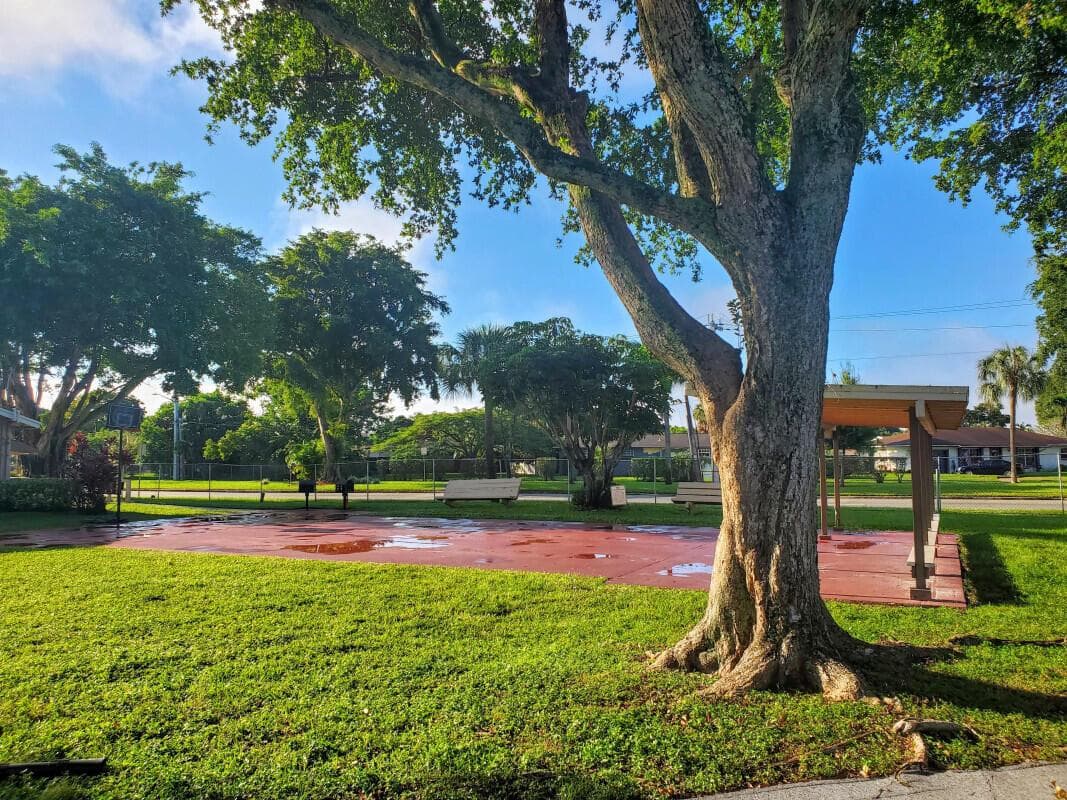 1060 NW 80th Avenue # 104, Margate, FL 33063 — zdjęcie 3