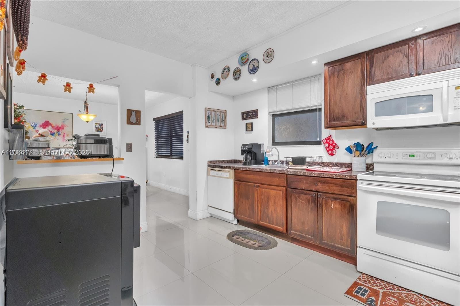 491 Ives Dairy Rd # 202-5, Miami, FL 33179 — zdjęcie 5