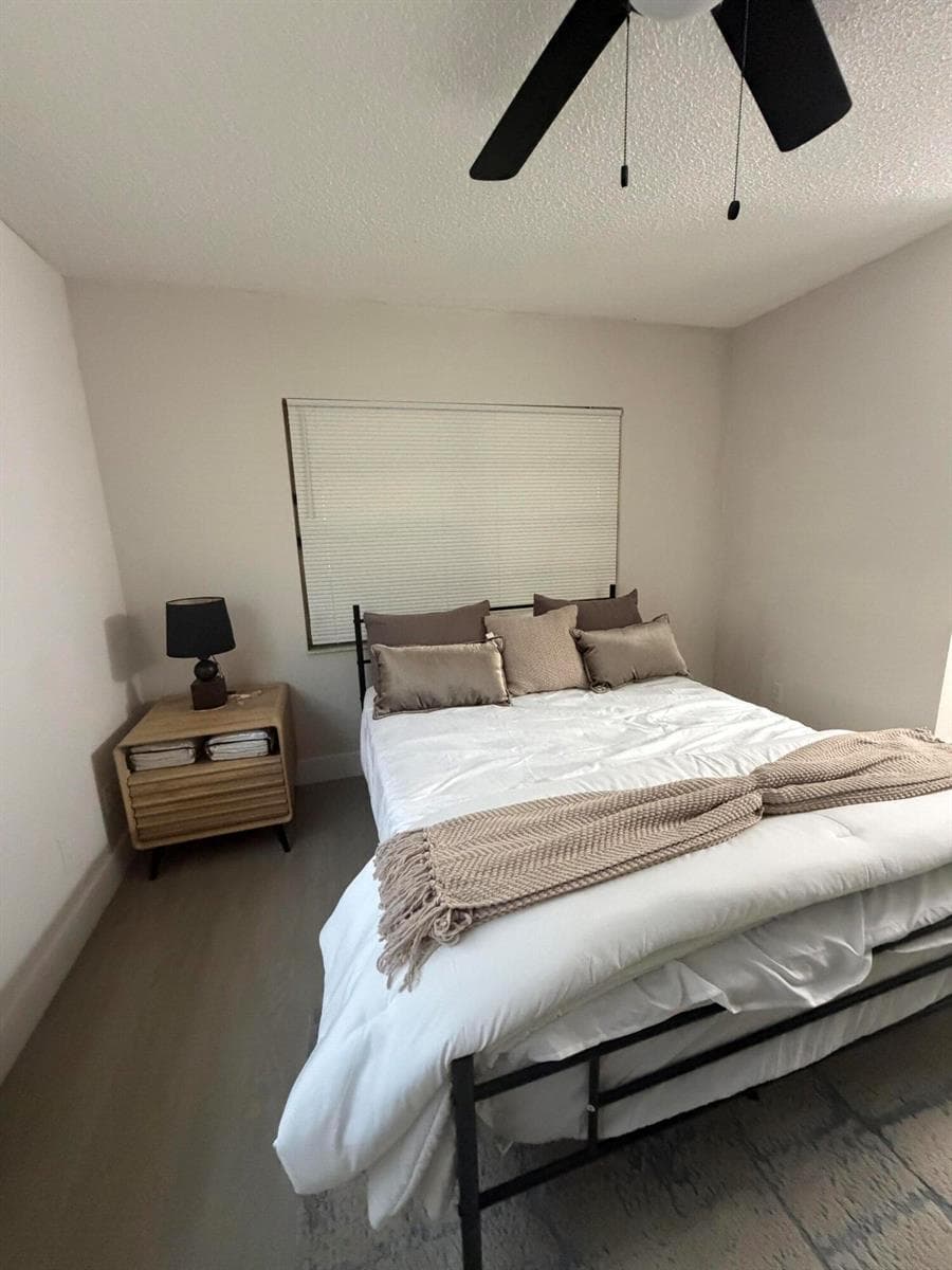 8700 NW 45TH Court, Lauderhill, FL 33351 — zdjęcie 4