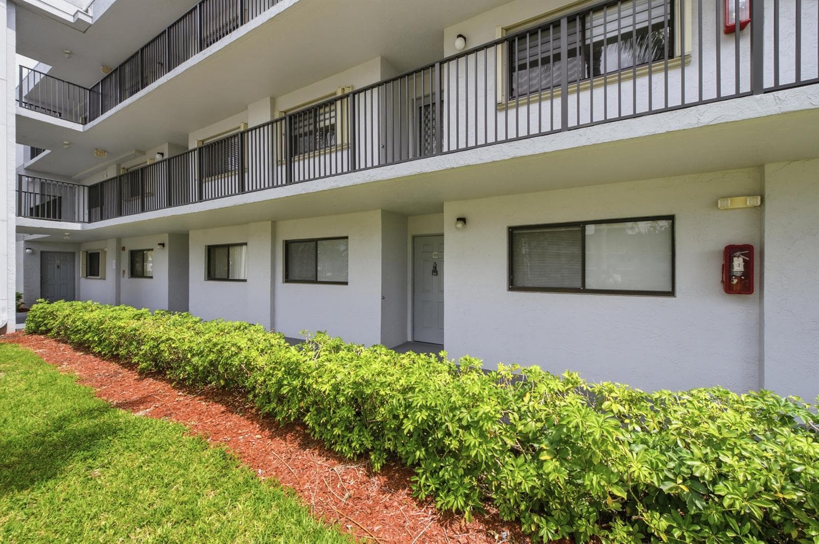 15355 Lakes Of Delray Blvd #103, Delray Beach, FL 33484 — zdjęcie 4