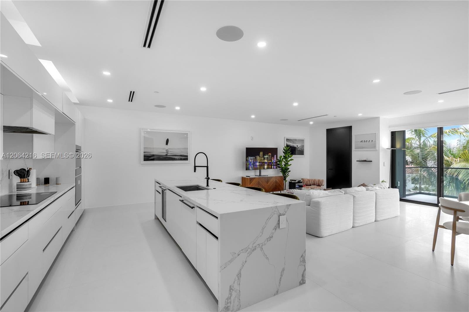 3228 NE 7th St, Pompano Beach, FL 33062 — zdjęcie 2