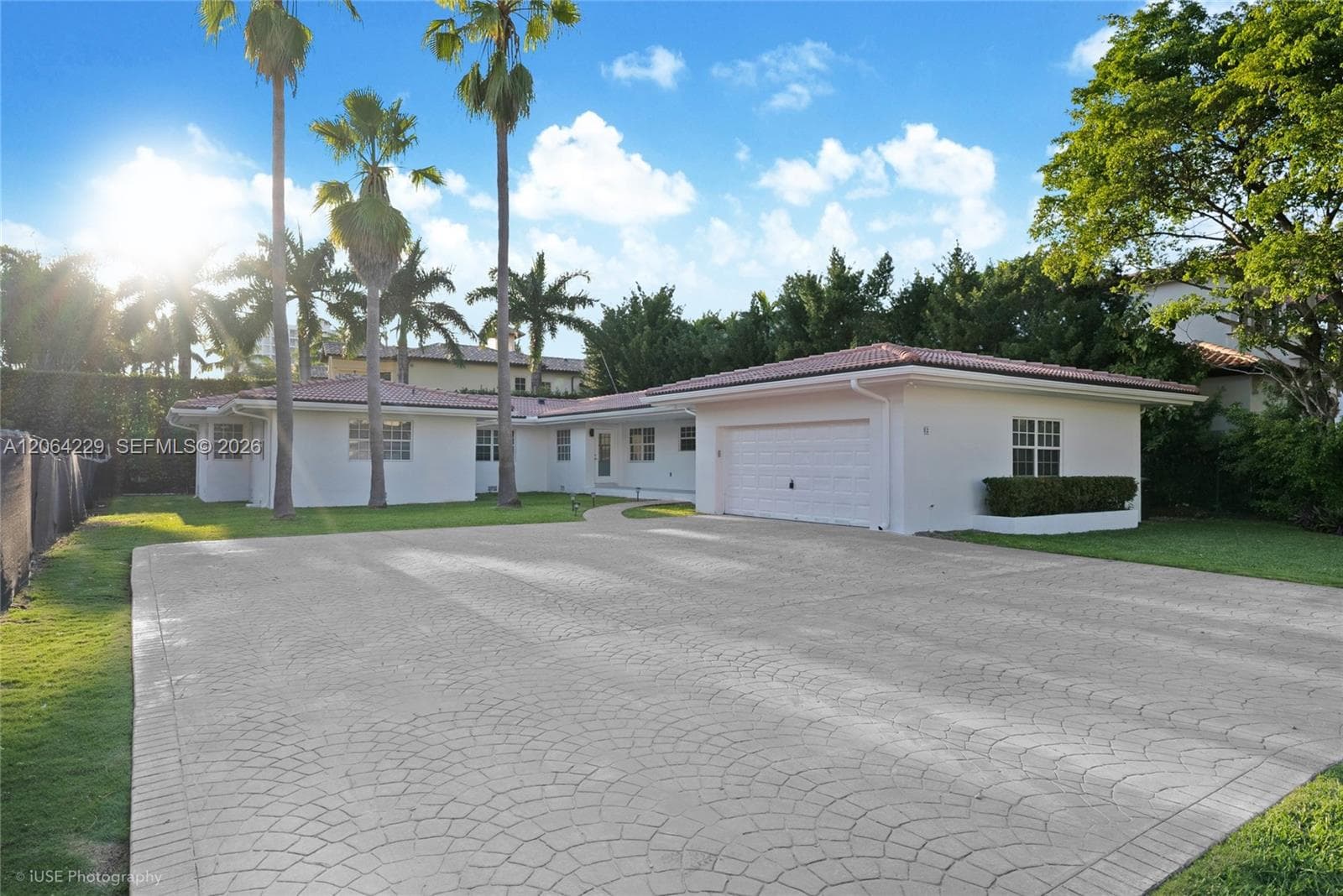 52 Camden Dr, Bal Harbour, FL 33154 — zdjęcie 4