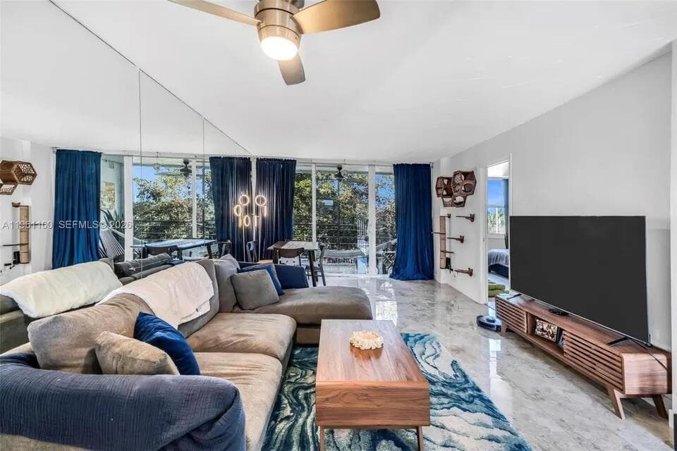 120 Royal Park Drive # 4F, Oakland Park, FL 33309