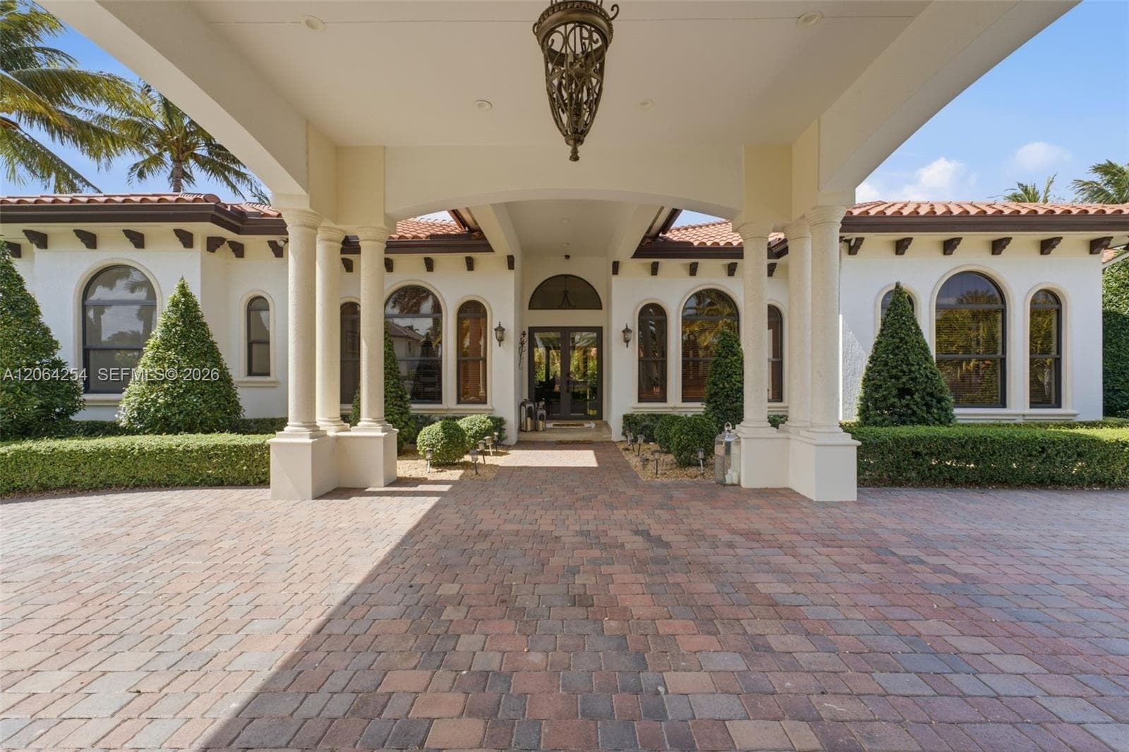 10181 NW 131st St, Hialeah Gardens, FL 33018 — zdjęcie 5