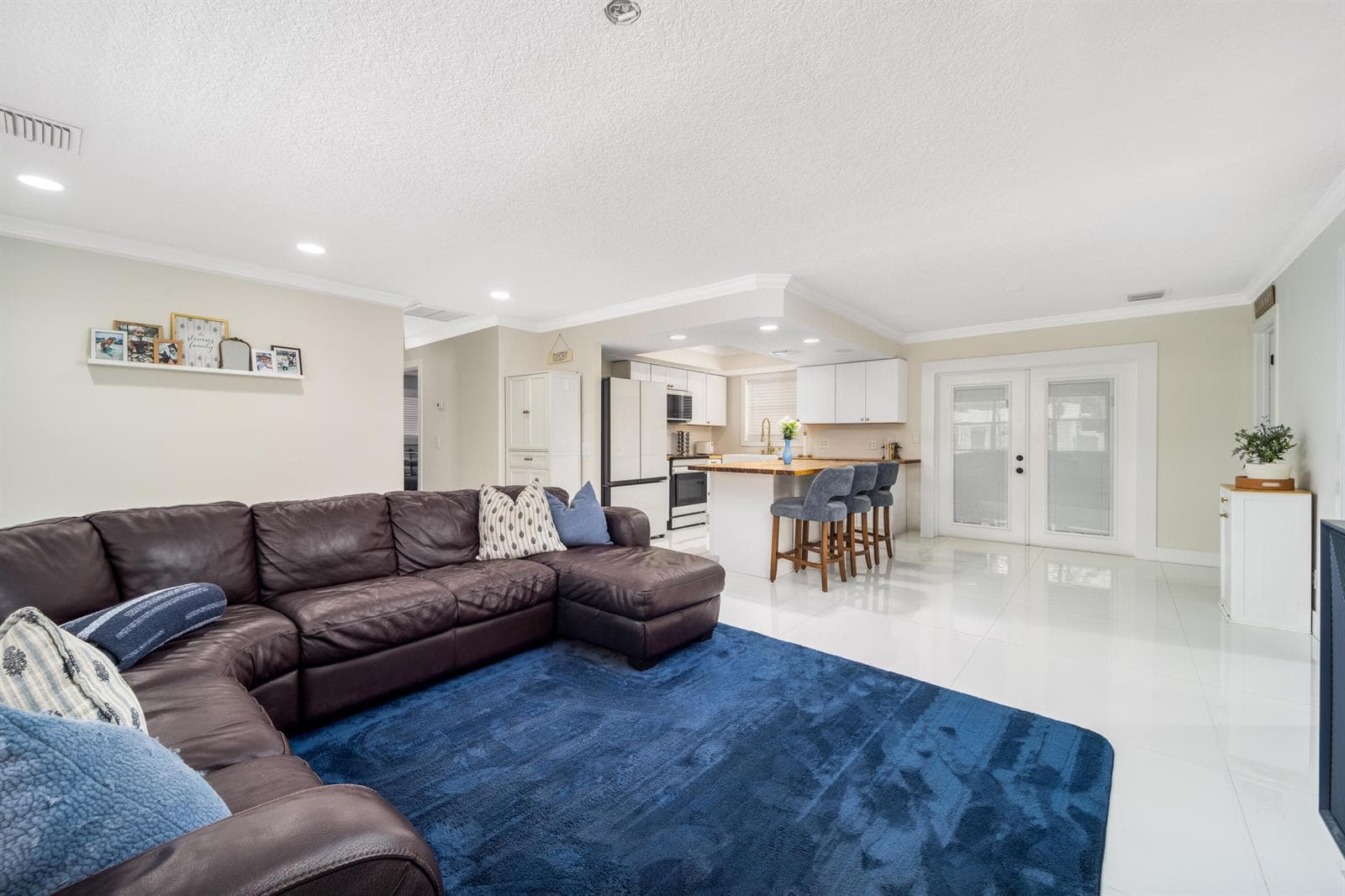 2184 SE Washington Street N, Stuart, FL 34997 — zdjęcie 3