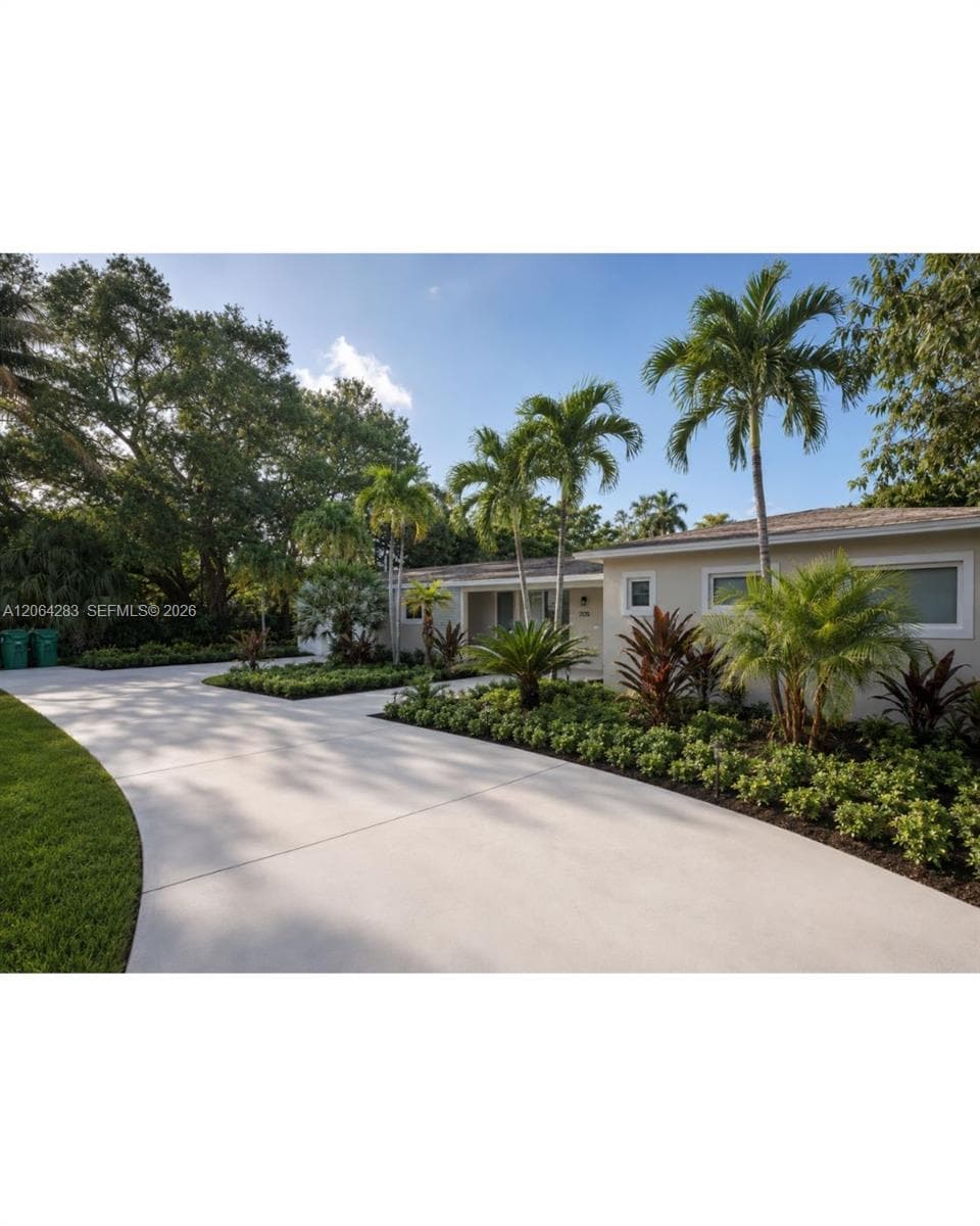 7025 SW 71st Ct # 7025, Miami, FL 33143