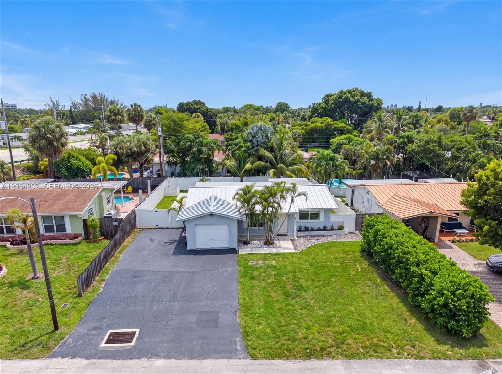 4490 NW 19th Way, Oakland Park, FL 33309 — zdjęcie 4