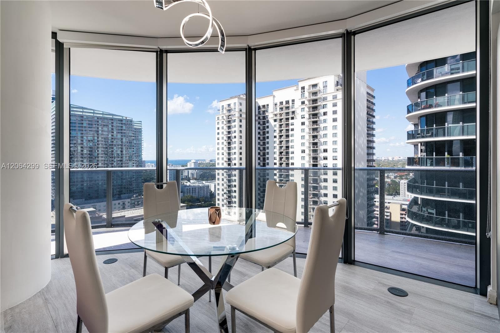 45 SW 9th St # 2306, Miami, FL 33130 — zdjęcie 2