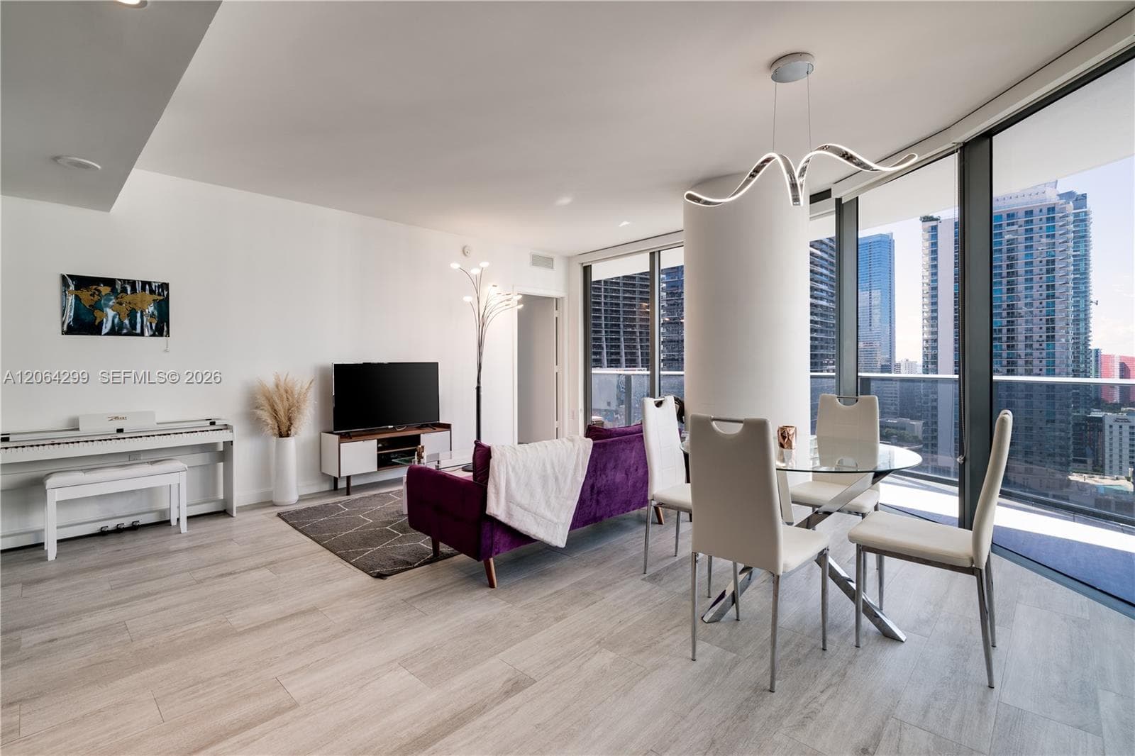 45 SW 9th St # 2306, Miami, FL 33130 — zdjęcie 4