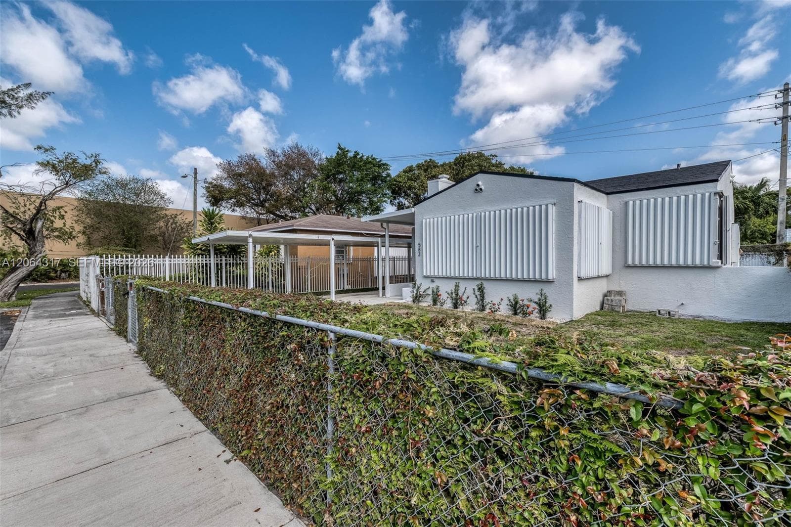 583 NW 47th Ter, Miami, FL 33127 — zdjęcie 3