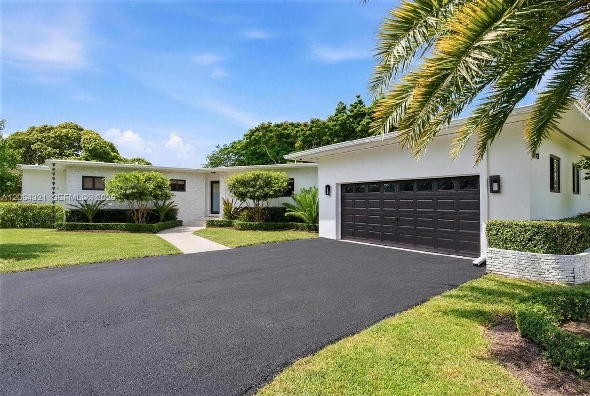 7240 Sunset Dr, Miami, FL 33143 — zdjęcie 2