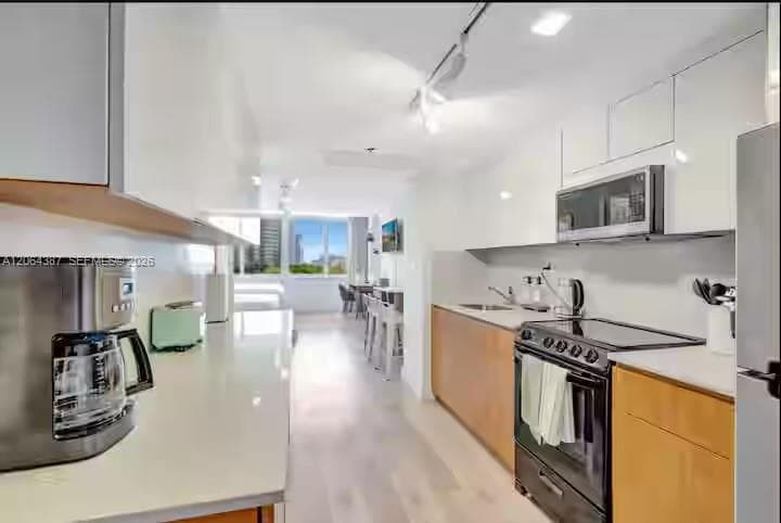 19201 Collins Ave # 540, Sunny Isles Beach, FL 33160 — zdjęcie 4