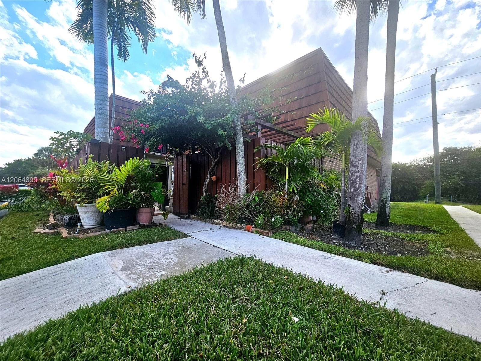 1201 SW 120th Way, Davie, FL 33325 — zdjęcie 3