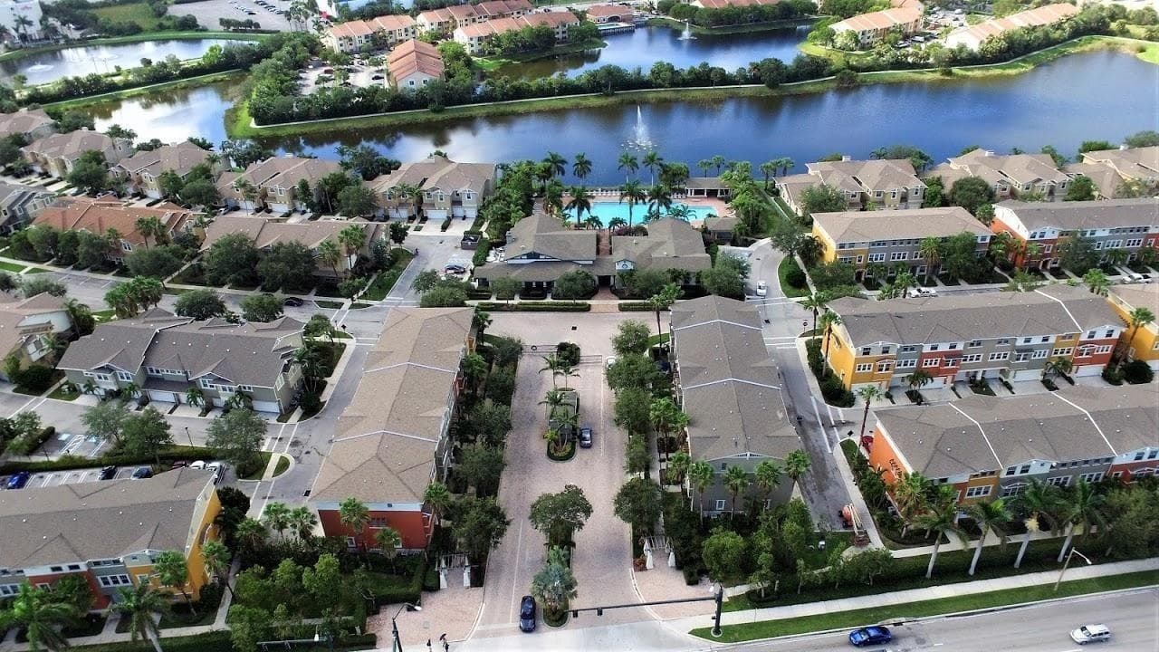 810 Marina Del Ray # 6, West Palm Beach, FL 33401 — zdjęcie 2