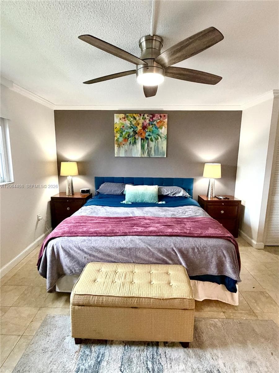 3750 NE 169th St # 311, North Miami Beach, FL 33160 — zdjęcie 2
