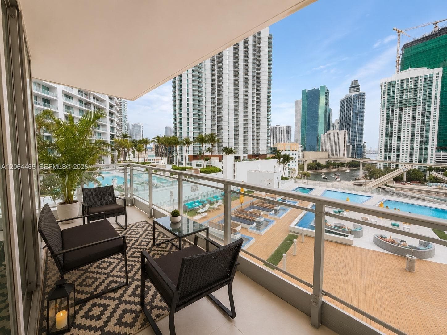 92 SW 3rd St # 1210, Miami, FL 33130 — zdjęcie 2